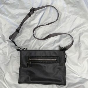 MICHAEL KORS crossbody 👜